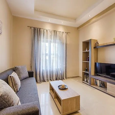 Old Town Apartment